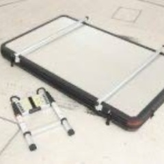 ルーフトップテントの画像