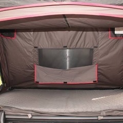 ルーフトップテントの画像