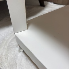 IKEA 白テーブルの画像