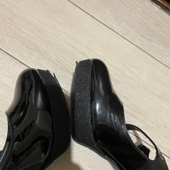 YOSUKE パンプス　黒　ヒール　厚底　ヨースケの画像