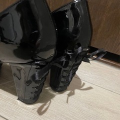 YOSUKE パンプス　黒　ヒール　厚底　ヨースケの画像