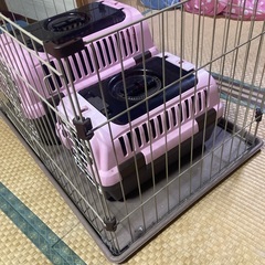 犬 キャリーケース ケージの画像