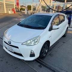 アクア 車検2年付き 燃費抜群 エンジンミッション問題なし エアコン冷えますの画像