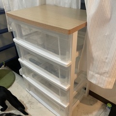 (決まりました)プラスチックの収納ケース(3段3個/4段1個)の画像