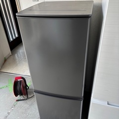 早い者勝ち☆超美品☆三菱☆2024年製☆146L☆お買得冷蔵庫☆の画像