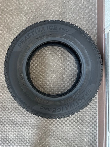 日産ノート　スノータイヤ