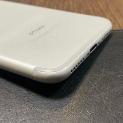 iPhone7 32GB シルバー の画像