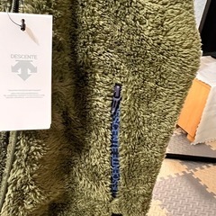 (新品未使用)DESCENTEジャケットの画像
