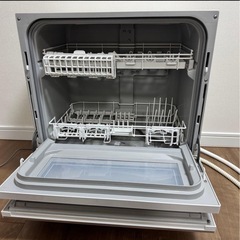 美品【パナソニック】食器洗い乾燥機 ホワイト NP-TX300-W 2021年製の画像