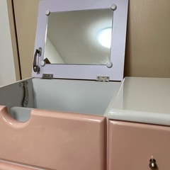 【決まりました】ドレッサーの画像