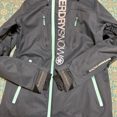 Superdry 極度乾燥（しなさい）ジップアップ フーデッドジャケット、〈未使用 タグ付き〉HIGHLAND2000 ウールニット帽、〈未使用〉WORKMAN３Ｍ™Thinsulate ネックウォーマー、ヘアバンドの画像