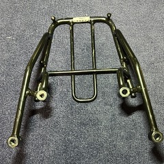 シグナスx SE44J リアキャリアの画像