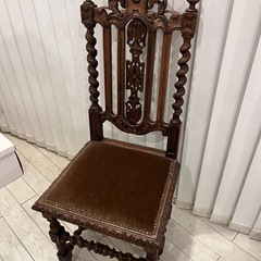 アンティークツイストチェアの画像