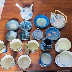 【多くて豊富な】青色の食器の画像