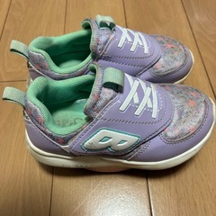 キッズ　子供　シューズ　靴　の画像