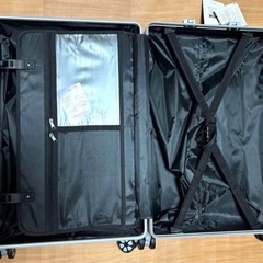 アルミ合金製スーツケース シルバー 60L 静音 軽量 TSAロック搭載　軽量 シルバー Mサイズ 24インチ4~6泊の画像