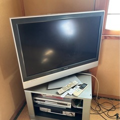 タンス テーブル テレビセットの画像