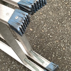 アルミ製　2m脚立.４ｍ梯子にもなりますなります　長谷川工業梯子　ハシゴの画像