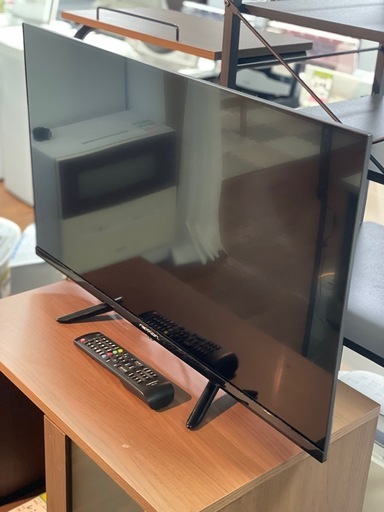 液晶テレビ　32型　nexxion 2023年