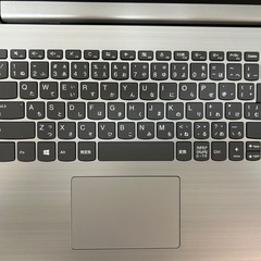 Lenovo ノートパソコンの画像