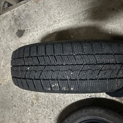 トーヨータイヤ155/65R14冬タイヤの画像