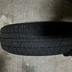 トーヨータイヤ155/65R14冬タイヤの画像