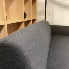 IKEA 2人がけソファの画像
