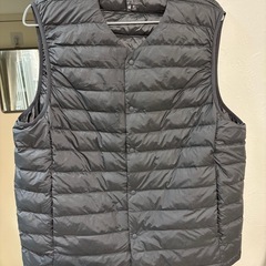 【新品未使用】ダウンベストの画像