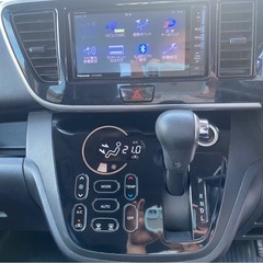 三菱　eKスペースカスタムG E-ASSIST 平成28年式の画像