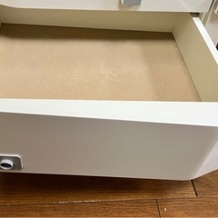 ローチェストの画像