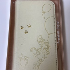 iPhone 14 Pro用 くまのプーさん&ティガー フリップケース　手帳型の画像