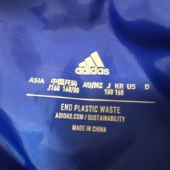 adidas ダウンジャケット　160cmの画像