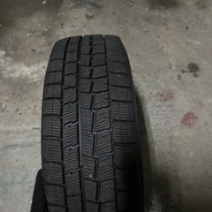 ダンロップ175/65R14 冬タイヤの画像