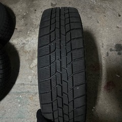 グットイヤー155/65R14 冬タイヤ
の画像
