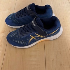 アシックス　19cmスニーカーの画像