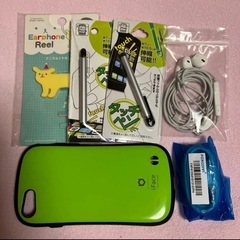 アップル iPhone8 64GB スペースグレー SIMフリー初期化済 iOS16.7.2最新 画面割れ中古の画像