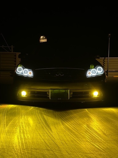 50フーガ ヘッドライト