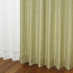 カーテンの画像