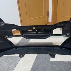 クラウン210系バンパーの画像