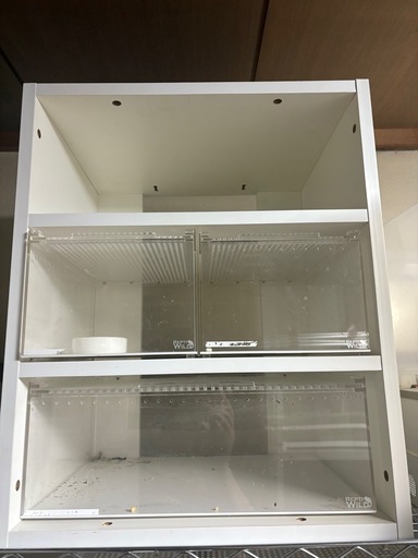 爬虫類アクリルケース棚