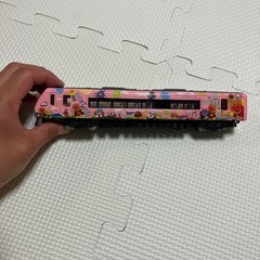 アンパンマン　電車　ピンクの画像