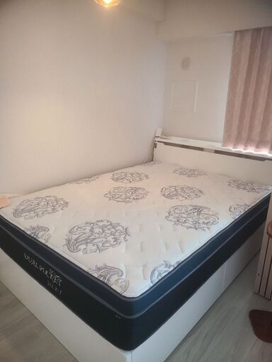 ニトリダブルベット