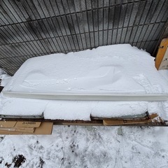 ハイエース　リアゲートスポイラーの画像