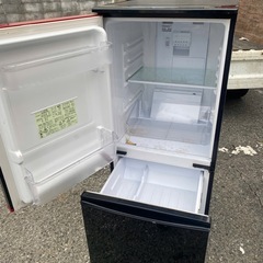 NO B666🌈福岡市内配送設置無料✨🌈137L 2ドア冷蔵庫 つけかえどっちもドア シャープ SJ-BK14Y-B の画像