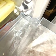 【お話し中】★急募〔ちょっと訳あり〕冷凍庫  65リットル  ブラック  前開きの画像