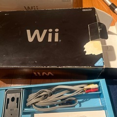 wii本体（黒）+ソフト5本の画像