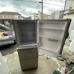 NO B670🌈福岡市内配送設置無料✨🌈日立 HITACHI 冷蔵庫 (265L・右開き) 3ドア ライトブラウン R-27GV Tの画像