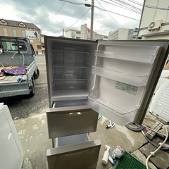 NO B670🌈福岡市内配送設置無料✨🌈日立 HITACHI 冷蔵庫 (265L・右開き) 3ドア ライトブラウン R-27GV Tの画像