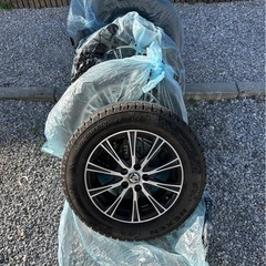 スタッドレスタイヤほホイールセット195/65R-16の画像