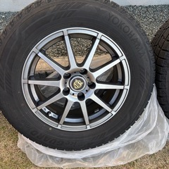 215/65r16　スタッドレスアルミホイールセット　ナット20ケお付け致します。　　　の画像